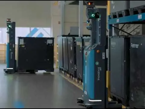 Miniatura filmu z wdrożenia AGV w Magna