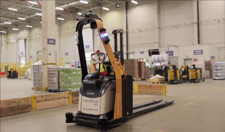 Autonomous logistics Industry 4.0 logistics